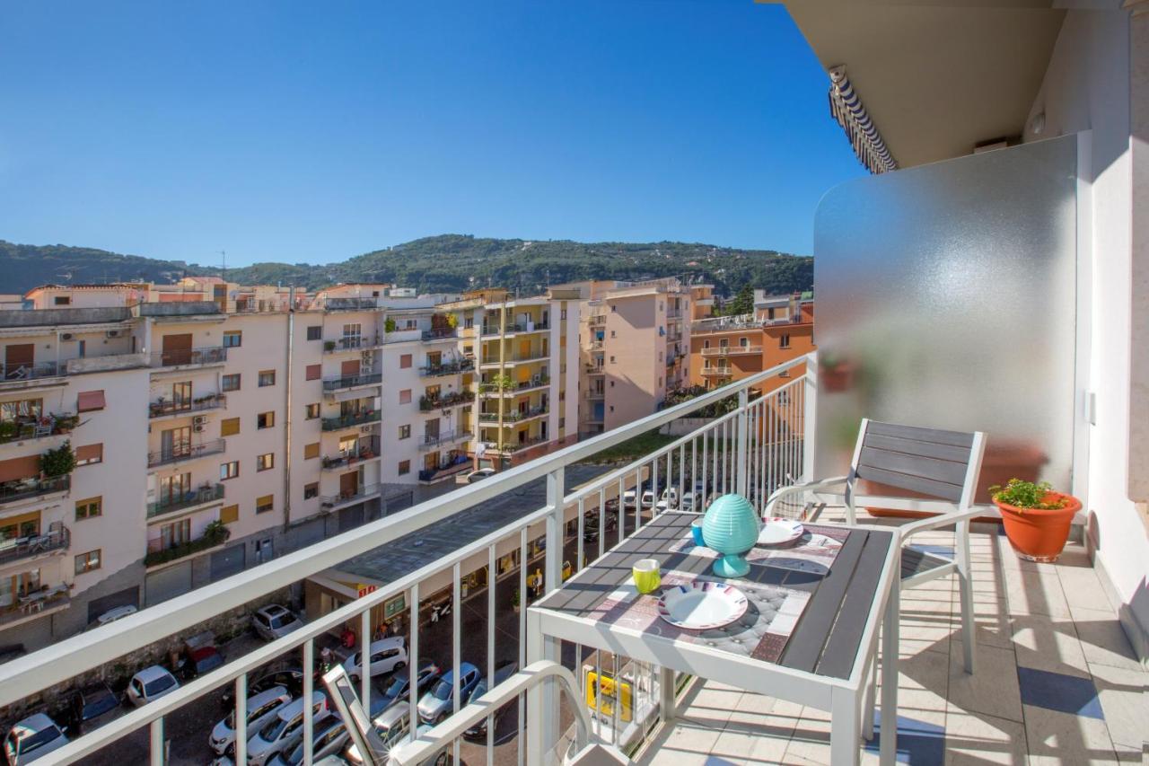 Clio Sorrento Apartment Екстер'єр фото