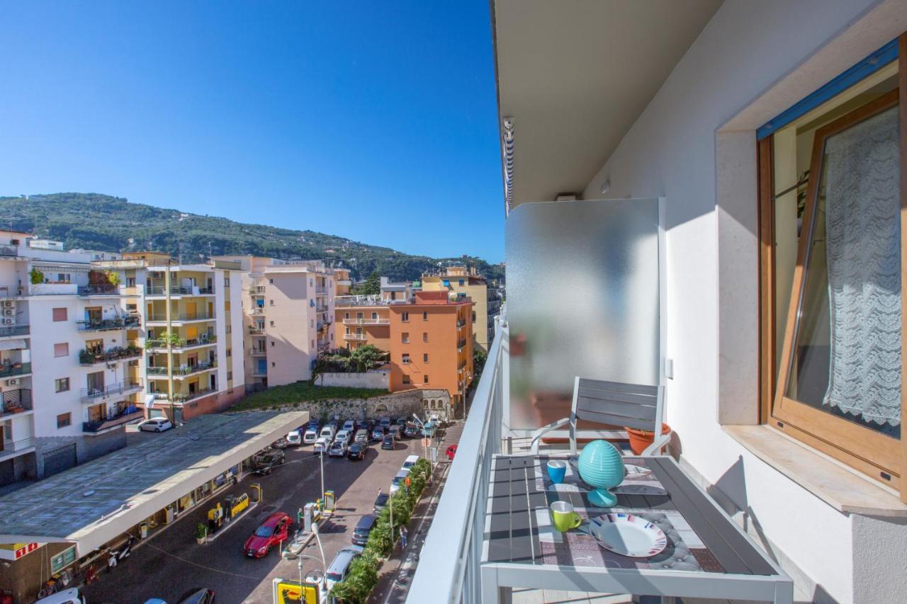 Clio Sorrento Apartment Екстер'єр фото